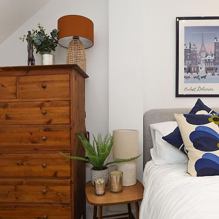 Apartamento The London Secret, 1 Bed Flat With Patio - Zone 2 Exterior foto