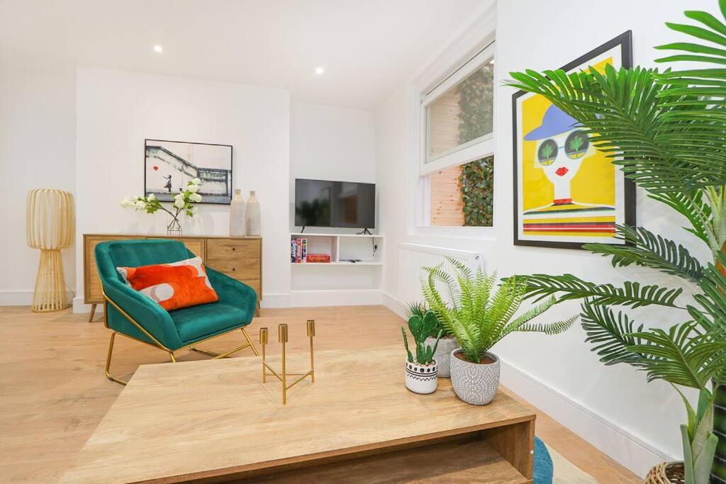 Apartamento The London Secret, 1 Bed Flat With Patio - Zone 2 Exterior foto
