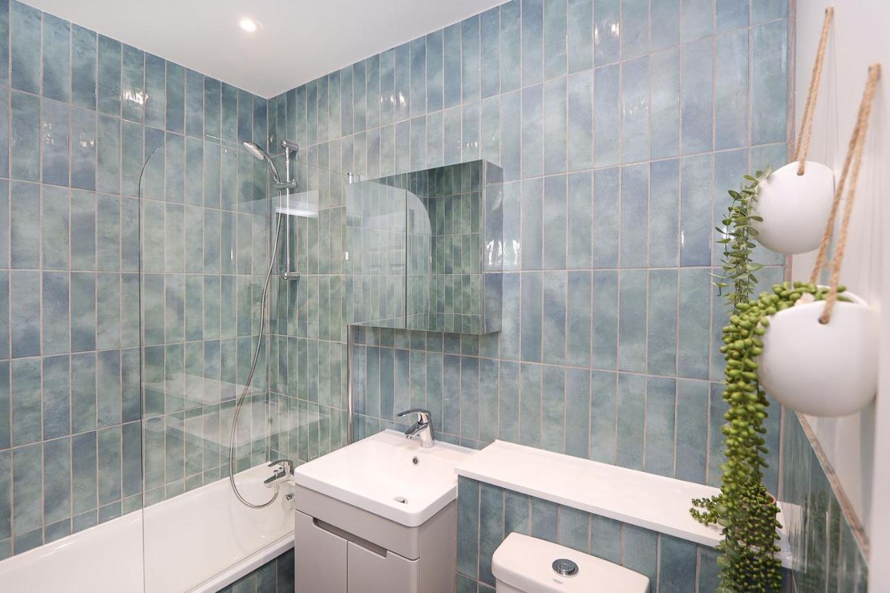 Apartamento The London Secret, 1 Bed Flat With Patio - Zone 2 Exterior foto